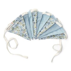 דגלונים כחולים Little Dutch