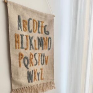 אריג לתלייה- ABC כחול חרדל